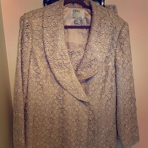 Clara’s Timeless Collection